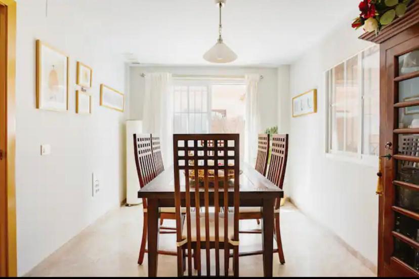 3 La Casa De Marilo Daire Tomares Dış mekan fotoğraf