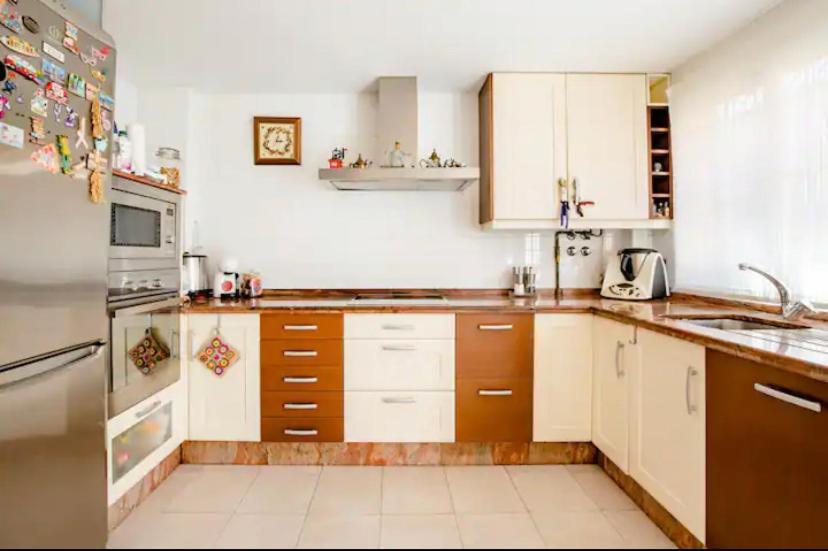 3 La Casa De Marilo Daire Tomares Dış mekan fotoğraf