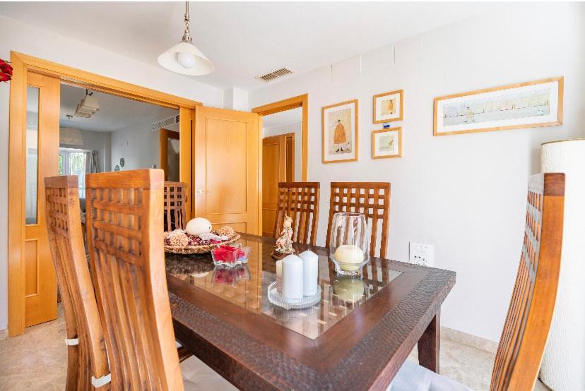 3 La Casa De Marilo Daire Tomares Dış mekan fotoğraf